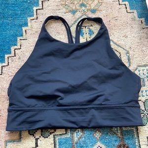 Lululemon sports bra